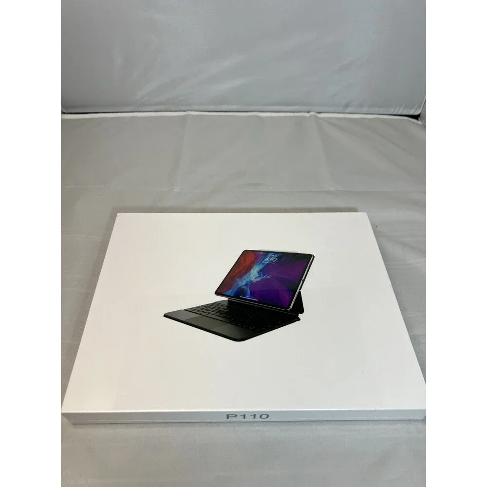 White Magnetic Keyboard Case For iPad Pro 11/10.9 2nd, 3rd, & iPad Air 5th Gen